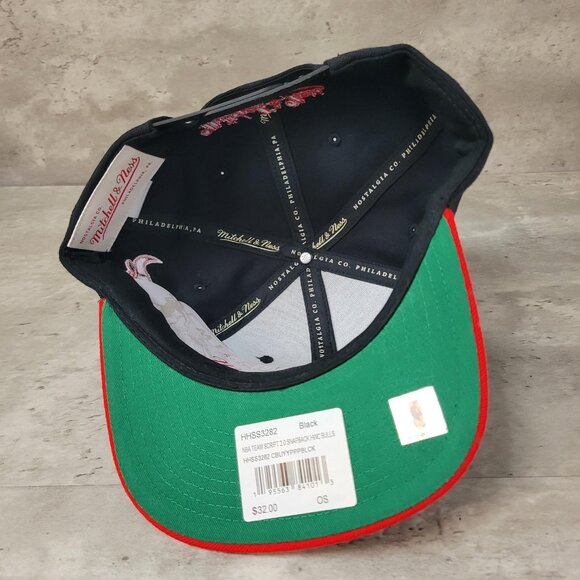 Chicago Bulls Hat Cap Snap Back Mitchell & Ness NBA Basketball Script Mens OS - Picture 7 of 11